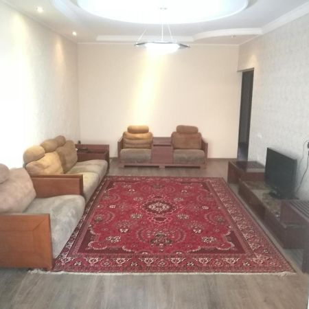 Apartment 2 Bed Room In The Center Апартамент 3-Х Комнатная В Центре Τασκένδη Εξωτερικό φωτογραφία