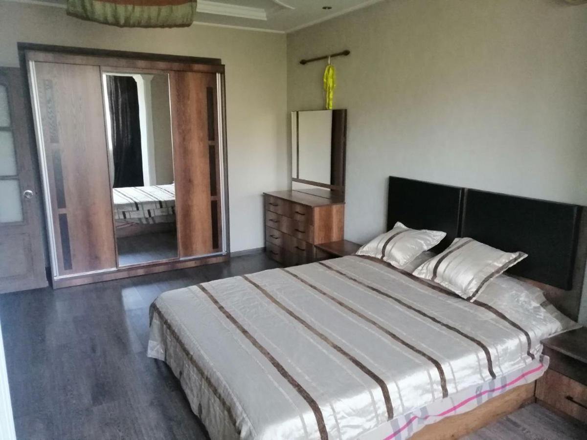 Apartment 2 Bed Room In The Center Апартамент 3-Х Комнатная В Центре Τασκένδη Εξωτερικό φωτογραφία