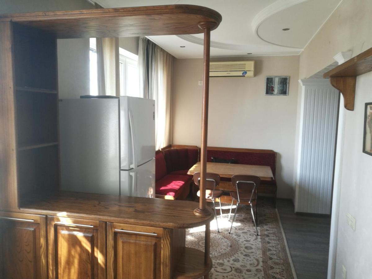 Apartment 2 Bed Room In The Center Апартамент 3-Х Комнатная В Центре Τασκένδη Εξωτερικό φωτογραφία